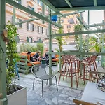 Colosseo Hostal Roma